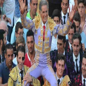 Ruiz Miguel bullfighter