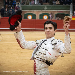 Bullfighter Marco Pérez. Reserve your tickets in Servitoro.com