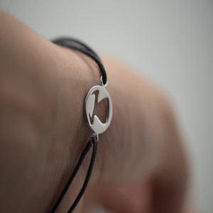 Minimalist Bull Cord Bracelet in 925 Sterling Silver | Servitoro