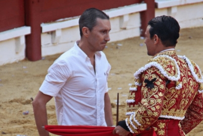 Enrique Ponce and El Juli triumph in Las Hogueras Fair