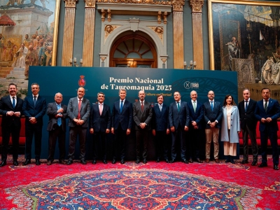 Curro Vázquez, Premio Nacional de Tauromaquia 2025 en el Senado